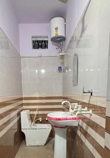 Mathura Hostel | Riddhi Siddhi Hostel &Home stay Near By Mathura Railway Station