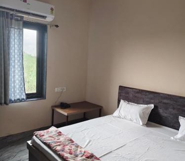 Salasar Hotel | Riddhi siddhi restaurant and hotel
