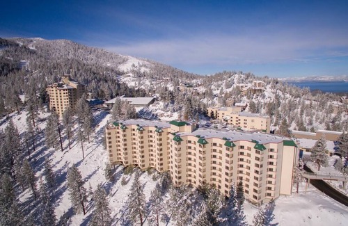 Tahoe Village Condo | Spacious Ridge Tahoe Suite with Pool and Spa Amenities