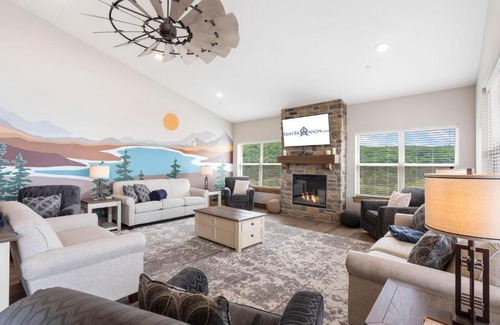 Indian Point House | Ridgeview Retreat: Pet-Friendly Oasis with Private Pool