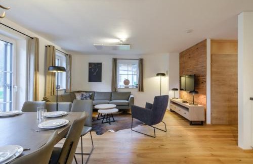 Donnersbachwald Ski Chalet | Riesner Alm 35: Family-Friendly Oceanfront Escape