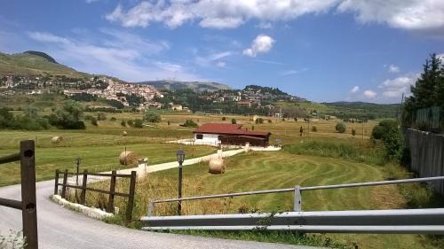 Roccaraso Bed & Breakfast | Cozy Rifugio Le Chevalier: Family-Friendly with Breakfast