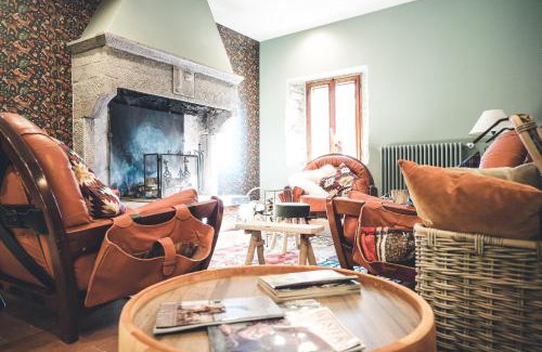 Premilcuore Hotel | Pet-Friendly Retreat with Ocean Views at Rifugio Pian di Rocchi