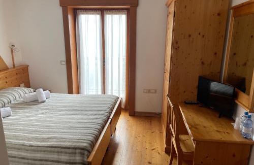 Tres Hotel | Comfortable Stay at Rifugio Predaia Ai Todes'ci with Ocean View