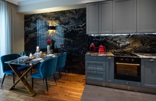 Centrs Apartment | Elegant Two Bedroom Apartment in Riga with Parking