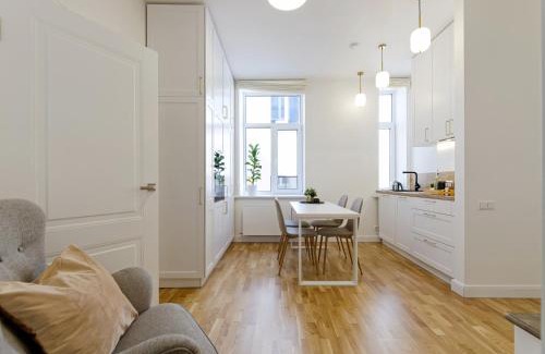 Centrs Apartment | Central Riga Lux City Getaway for Families