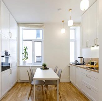 Centrs Apartment | Central Riga Lux City Getaway for Families