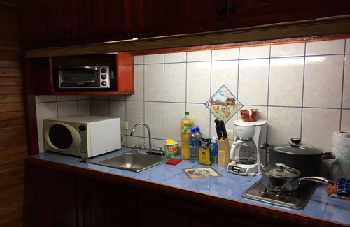 San Rafael de Heredia Ski Chalet | Discover Heredia Hills: Perfect for Families and Pets!