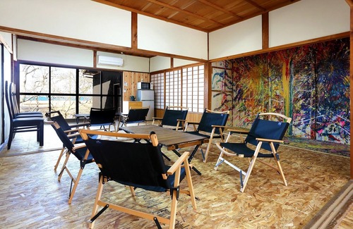 Shozu-gun House | Beachfront Old Folk House Art in Shozu-gun Kagawa