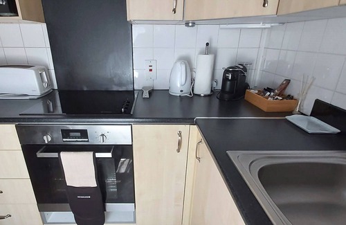 Pitlochry Apartment | Central Pitlochry Hotel with Family-Friendly Amenities