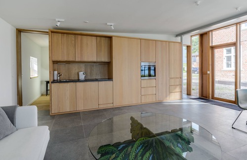 Rabenkirchen-Faulueck House | Experience Tranquility at Right on the Schleiufer Hotel