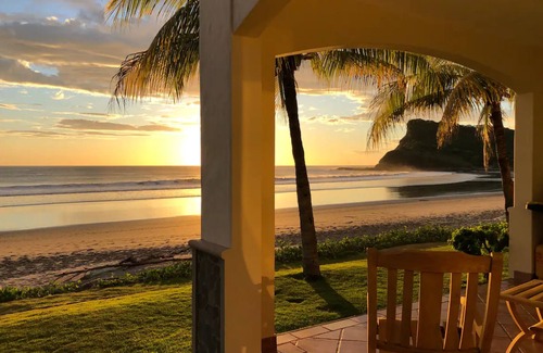 Playa Colorado Condo | Beachfront Bliss with Pool and Spa Amenities Await You!