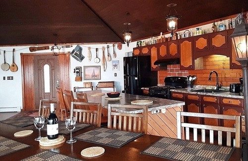 Grand Island House | Idyllic Retreat by the Niagara River: Dock, Pool & Hot Tub
