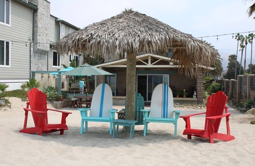 Carpinteria House | Beachfront Bliss: 4 Bedroom House Steps from the Ocean