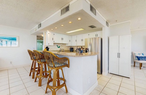 Flagler Beach Condo | Oceanfront Condo in Flagler Beach - Pool & Tennis Access