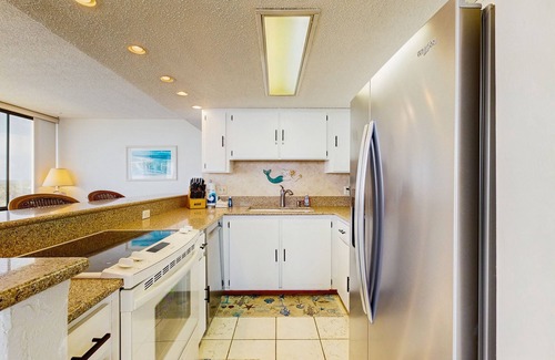 Flagler Beach Condo | Oceanfront Condo in Flagler Beach - Pool & Tennis Access