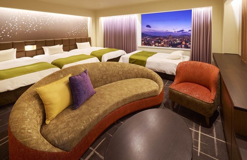 Kitakyushu Hotel | Relax at RIHGA Royal Hotel Kokura: Rated 9/10 with Spa & Pool