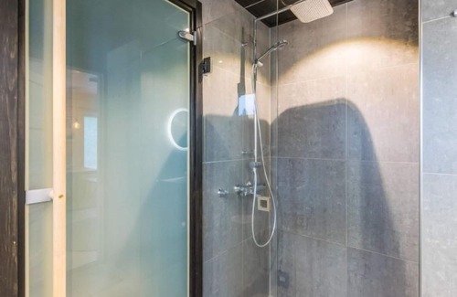 Pyhatunturi House | Riiditupa b by Interhome: Guest Rated 10/10 with Lake Views