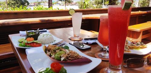 Kampot Hotel | Cozy Rikitikitavi: Family-Friendly Stay with Breakfast