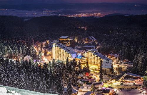 Borovets Hotel | Discover Rila Hotel Borovets: 4-Star Retreat with Spa & Pool