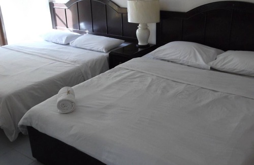 Chang Khlan House | Budget-Friendly Stay at Rim Ping Guesthouse with Breakfast