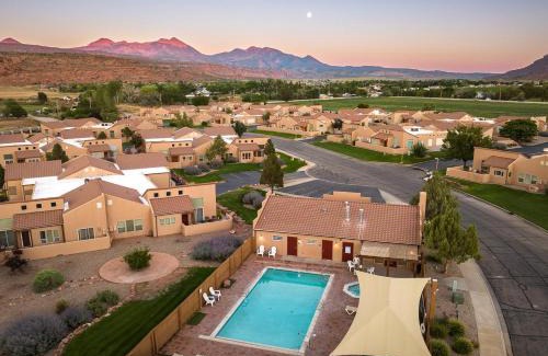 Moab South Valley House | Rim Village A4: Guest Rated 10/10 with Pool & Pet-Friendly
