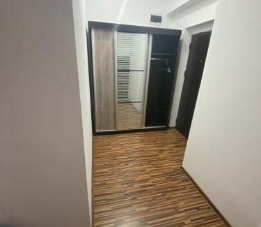 Pitesti Apartment | Pet-Friendly Stays at Rim1 with Great Breakfast Options