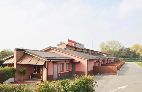 Cittadella Hotel | Cozy Rimmel Motel: Pet-Friendly with Breakfast Included