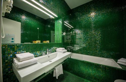 Rimske Toplice Hotel | Relax at Rimske Terme Resort - Hotel Zdraviliški dvor