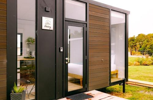 Hokitika House | Rimu View 1: Family & Pet-Friendly Getaway with Great Reviews