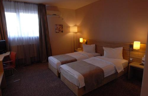 Otopeni Hotel | Relax at RIN Airport Hotel: 4-Star Stay with Ocean Views