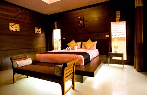 Haad Rin Resort | Relax at Rin Beach Resort with Pool and Family Amenities