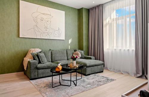 Sector 4 Apartment | Rin Luxury Apartments: Pool, Spa & Ocean Views Await