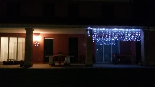 Poggio Torriana Bed & Breakfast | Pet-Friendly Rinaldi House with Hot Tub & Breakfast