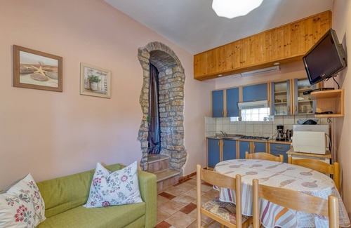 Brnobici Apartment | Pet-Friendly Rinaldis Apartment with Garden View