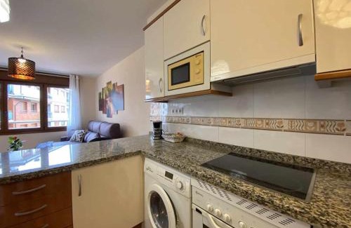 Cangas de Onis Apartment | Discover Apartamento Encanto del Sella: Family-Friendly Stay