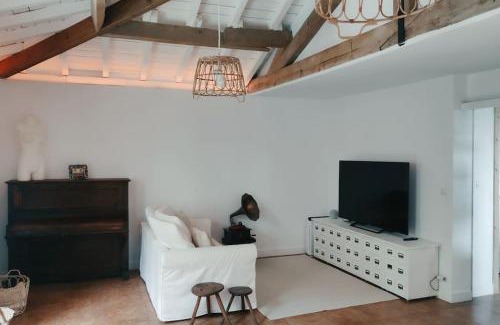 Lemoiz House | Dreamy Rincón de Uribe Kosta with Family-Friendly Amenities