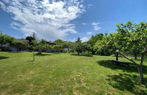 Cuadrovena Ski Chalet | Pet-Friendly Haven: Rincón de Madagascar, 4-Star & Guest Rated