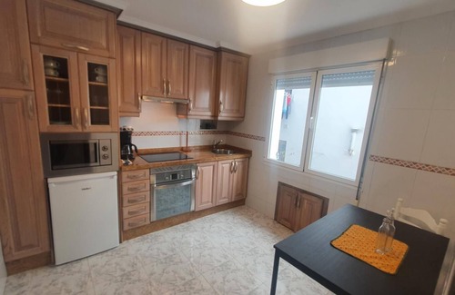 Gijon-Este Apartment | Charming Rincón de Manuela: Family-Friendly Getaway