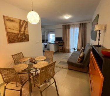 Grau i Platja Apartment | Ideal Rincón de María: Family & Pet-Friendly Retreat