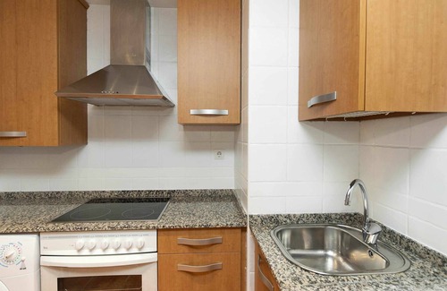 El Pueyo de Jaca Apartment | Discover Rincón del Pueyo: Family-Friendly Lake Retreat