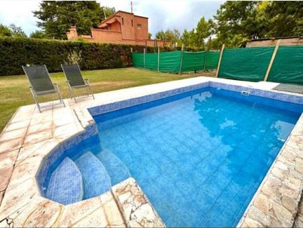 Vistalba House | Experience Rincón de Vistalba: Family-Friendly with Pool