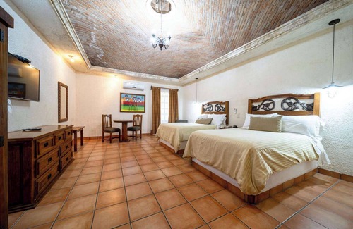 Parras de la Fuente Hotel | Rincon Del Montero