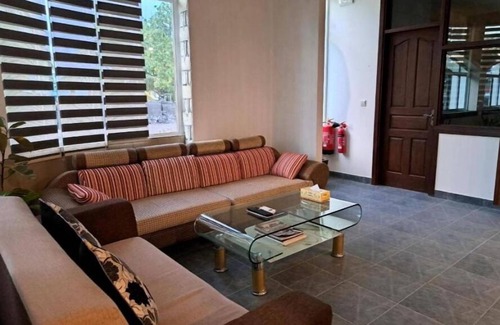 Male House | Rindhali Beachn