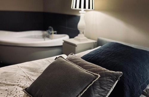 Adenau Bed & Breakfast | Pet-Friendly Retreat at Ring Residenz by E&P Concept