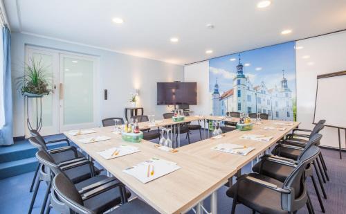 Ahrensburg Hotel | Pet-Friendly Retreat at Ringhotel Ahrensburg - Rated 8.2/10