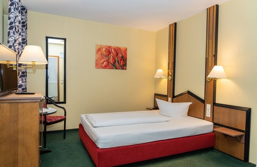 Neustadt Hotel | Discover Ringhotel Schlossberg Neustadt: Rated 9/10 Stay