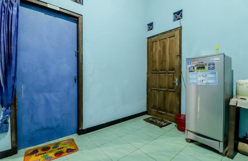 Kalirejo Hotel | Cozy Ringin Guesthouse with Delightful Breakfast Included