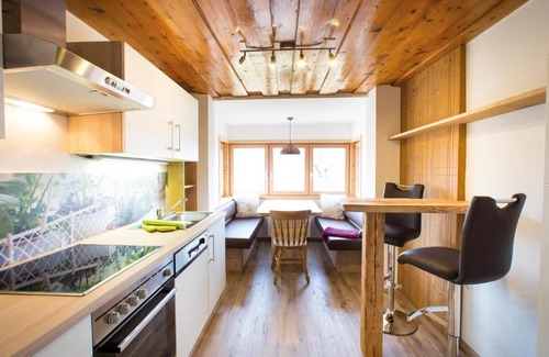 Michaelerberg House | Discover Ringlerhof: Pet-Friendly Hotel with Kitchen Access