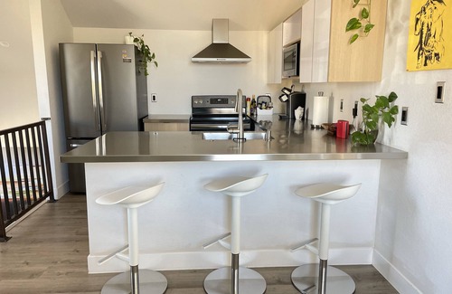 Curtis Park Apartment | Modern RiNo Apartment with Spa & Free Parking - 10/10 Rating